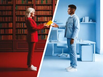 Illustration : une personne tend un document à une autre, entre une bibliothèque et un bureau moderne